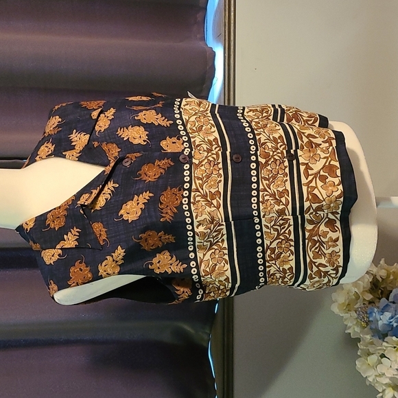 NWT Abria button down top - Picture 1 of 10